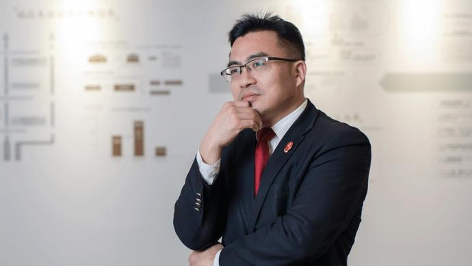 纪伟:我和二中共成长