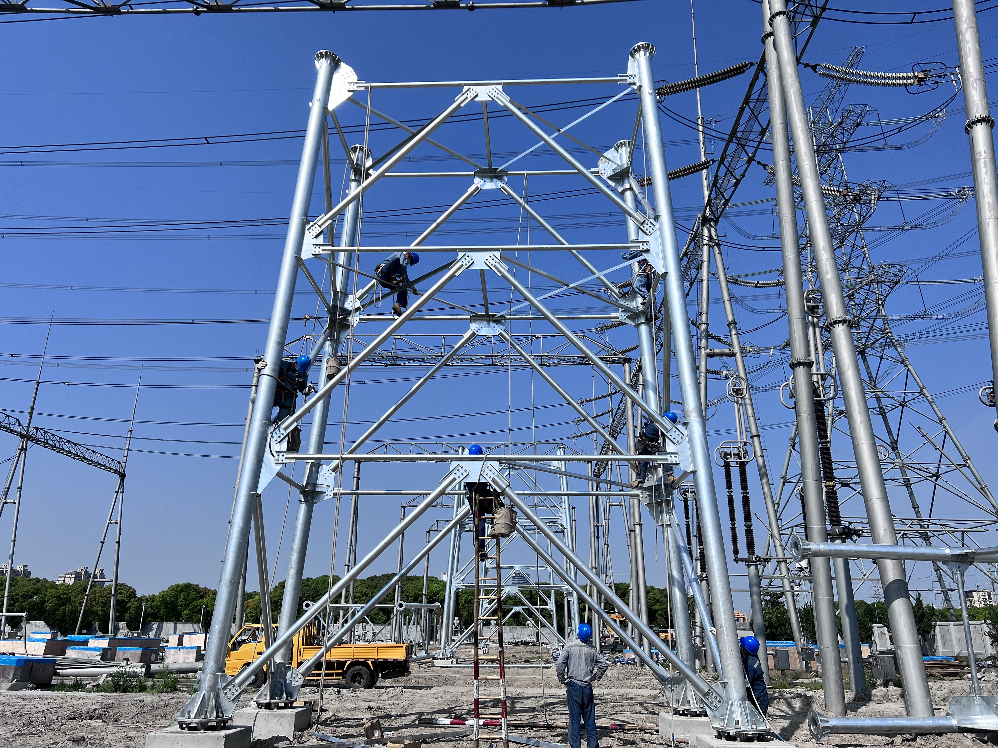 克服疫情影响  上海重大电力工程建设"不断档"
