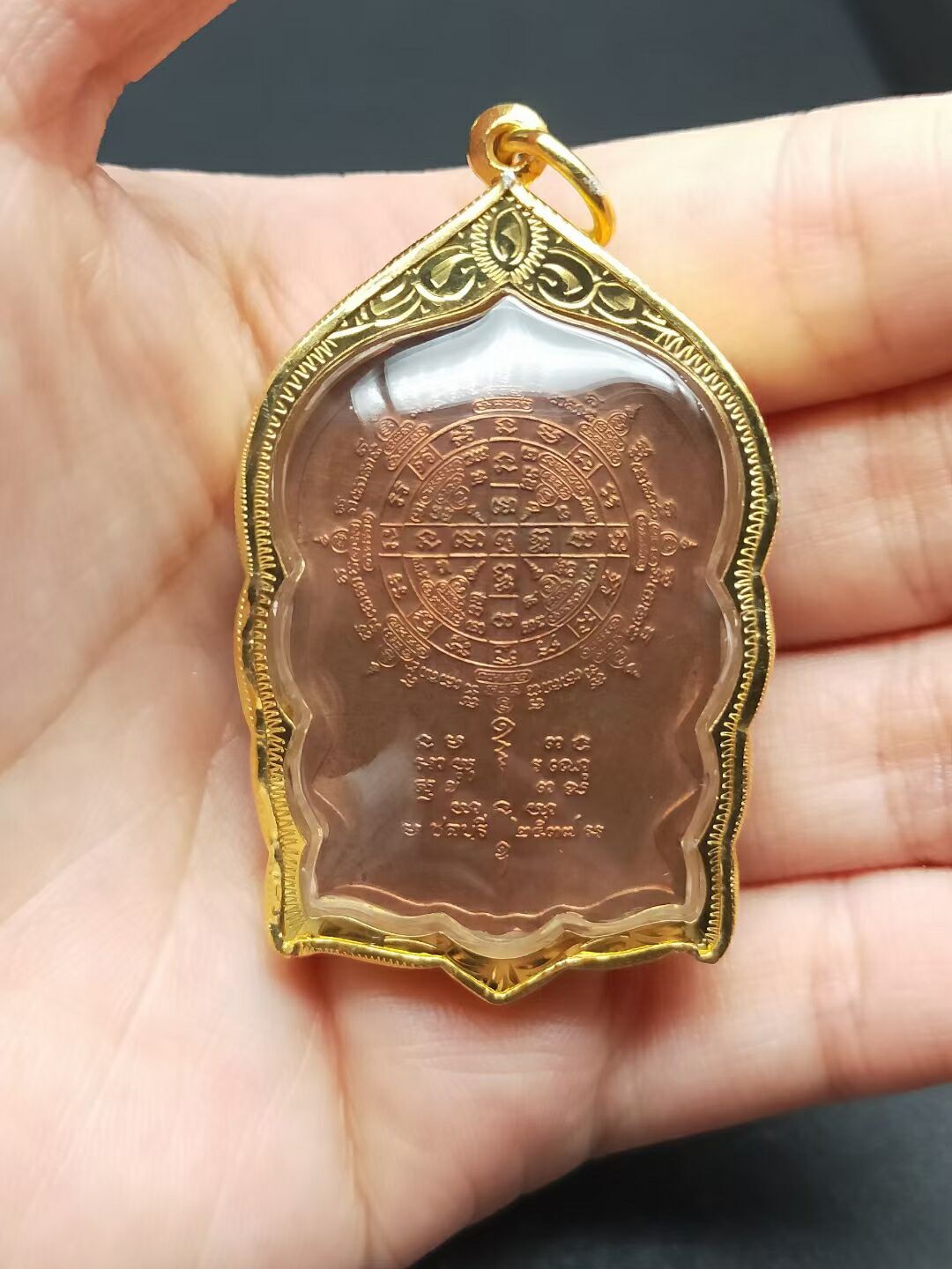 龙婆坤骑鹿自身,泰国佛牌龙婆坤自身牌,龙婆坤骑鹿自身细节