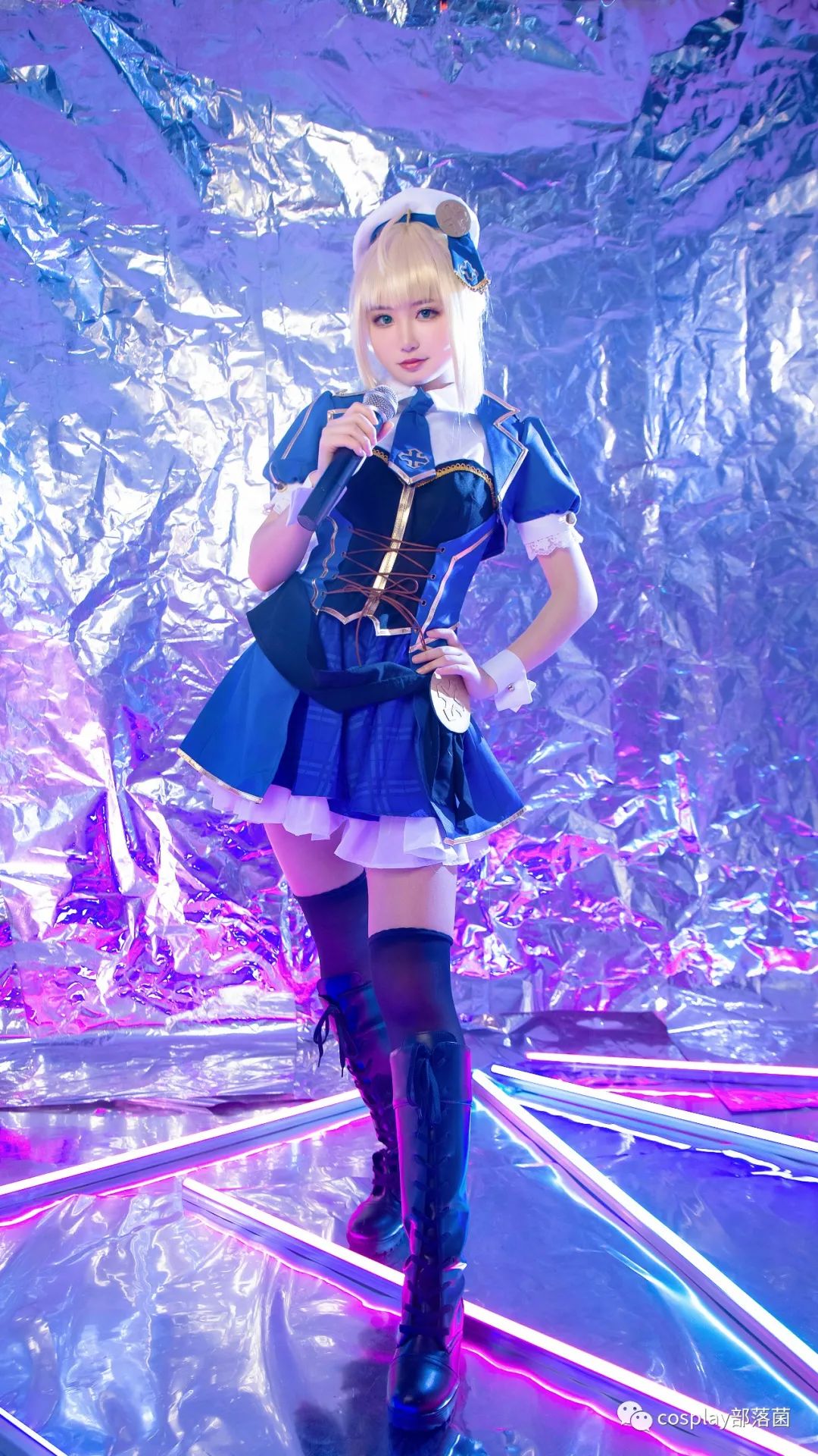 cos:阿尔托莉雅打歌服同人cos正片@泡泡