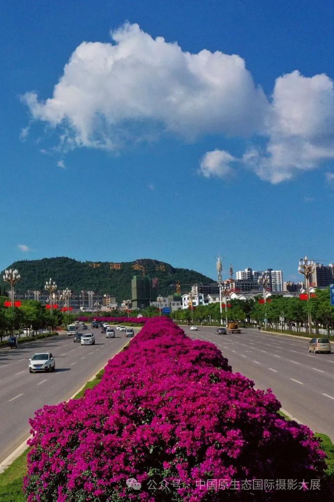 城市光影丨兴义:山水长卷水墨金州