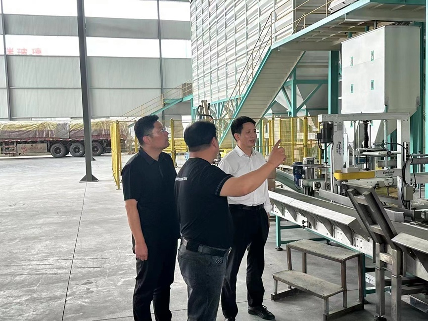 江苏淮安钦工镇:政企同心聚合力 共谋发展谱新篇