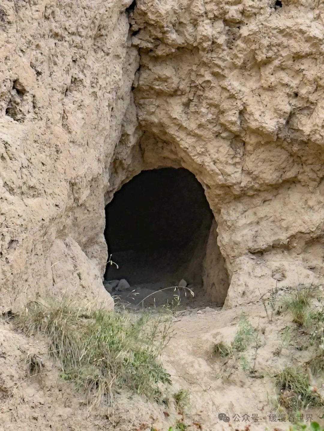 礼县大堡子山遗址,秦西垂陵园