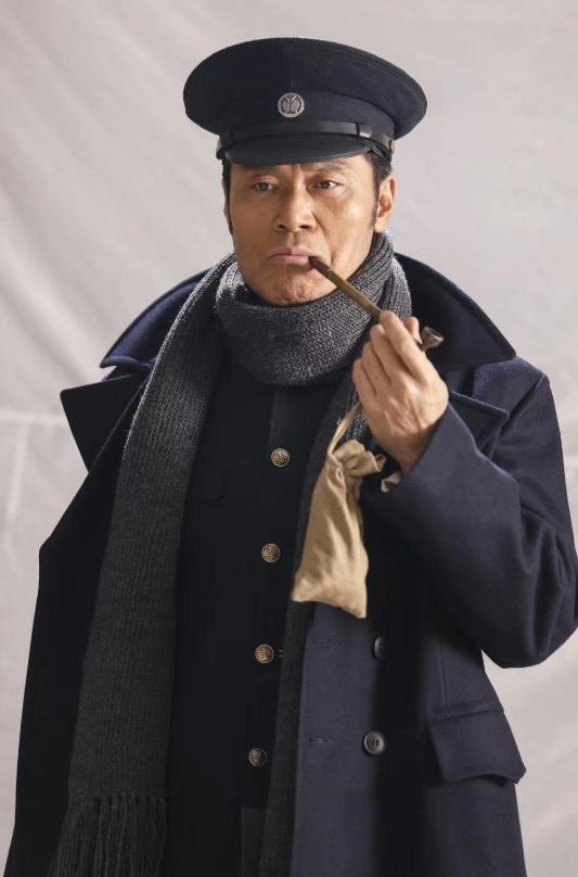 "白眉大侠"赵恒煊:走红不忘糟糠妻,单身父亲是他一生的痛