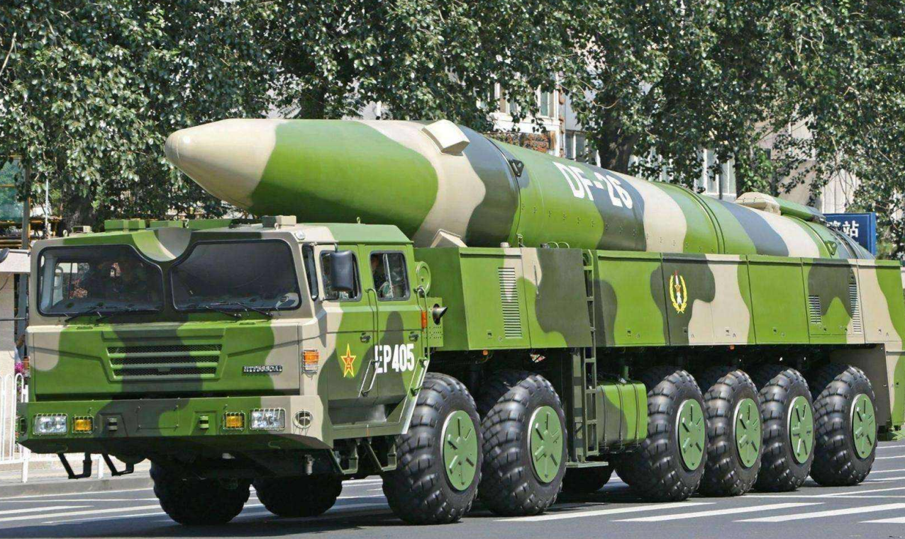 图为中国df26导弹运载车