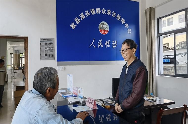 朱逸民:甘献余热沐春风