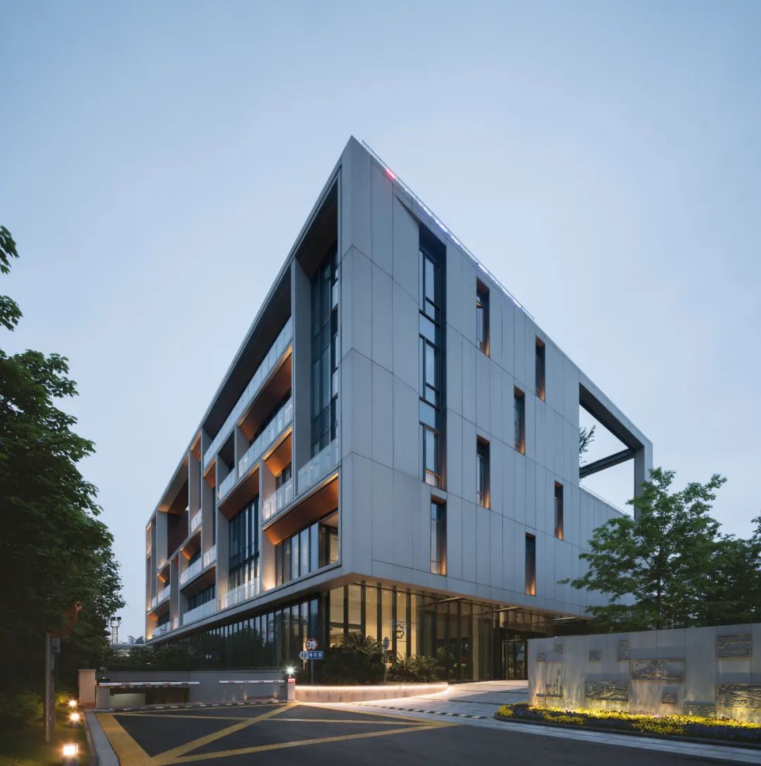 上海园林(集团)有限公司总部办公楼 / 2019-2020年度建筑设计奖·公共