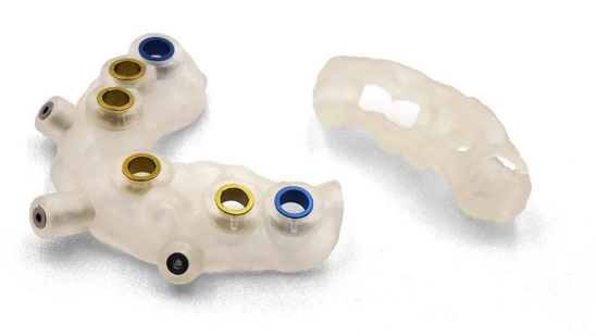 极简·一站式口腔的数字化导板种植