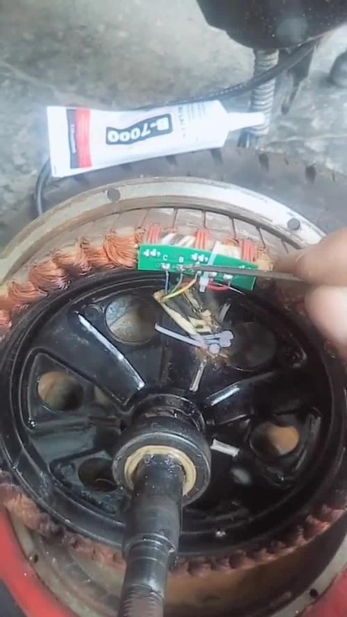电动车霍尔传感器坏了什么症状