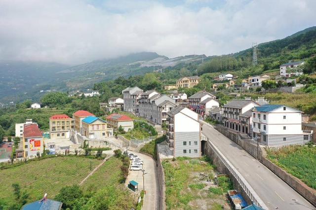 兴山县普安村:文明新风舒卷美丽乡村画卷