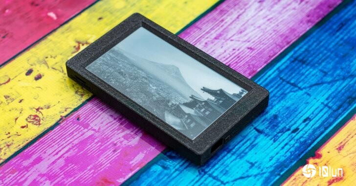 2英寸高速电子纸屏幕,更新完整画面最短仅需1.02秒