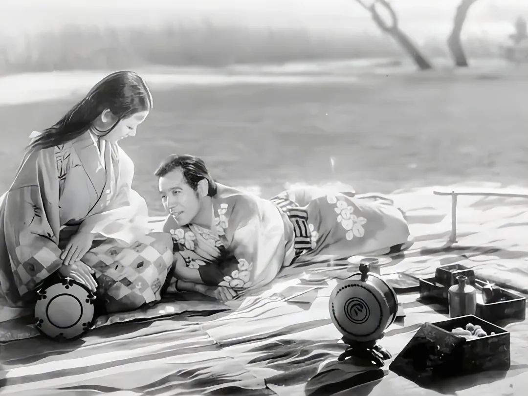 日本异色电影《雨月物语》:陶瓷工与女鬼的不伦之恋