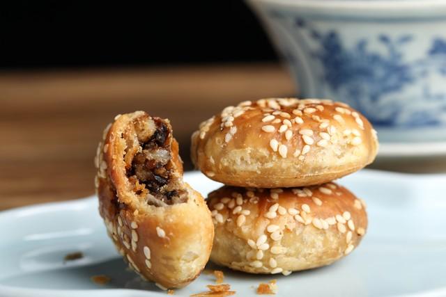 金华酥饼：传统美味的现代诠释