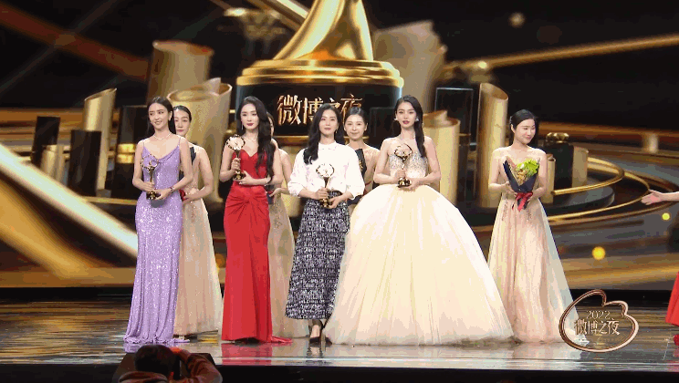 杨幂 刘诗诗 angelababy杨颖 佟丽娅同台领奖啦