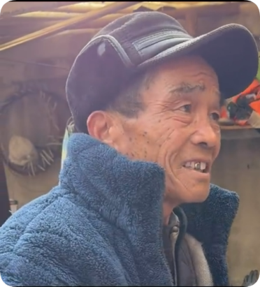 光明村大爷：当年只给了点鸡蛋 刘强东现在年年回报上千万 这种老板全世界能有几个