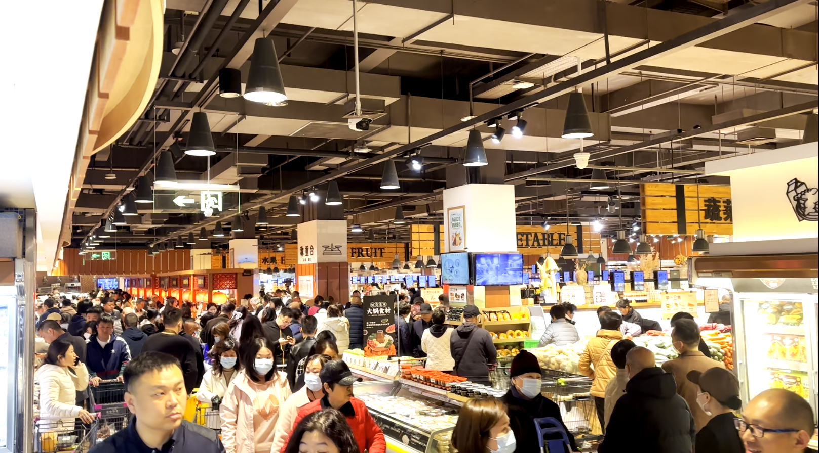 胖东来出手帮扶步步高超市 成功模式能否被复制?|豫观察