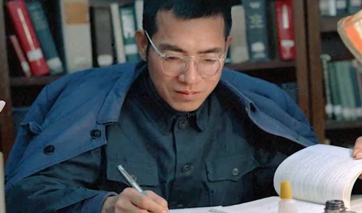 回眸|陈景润的一生追求:摘取数学皇冠上的明珠