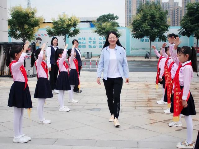 郑州市郑东新区美秀小学:凝聚奋进力量 培根铸魂育新人