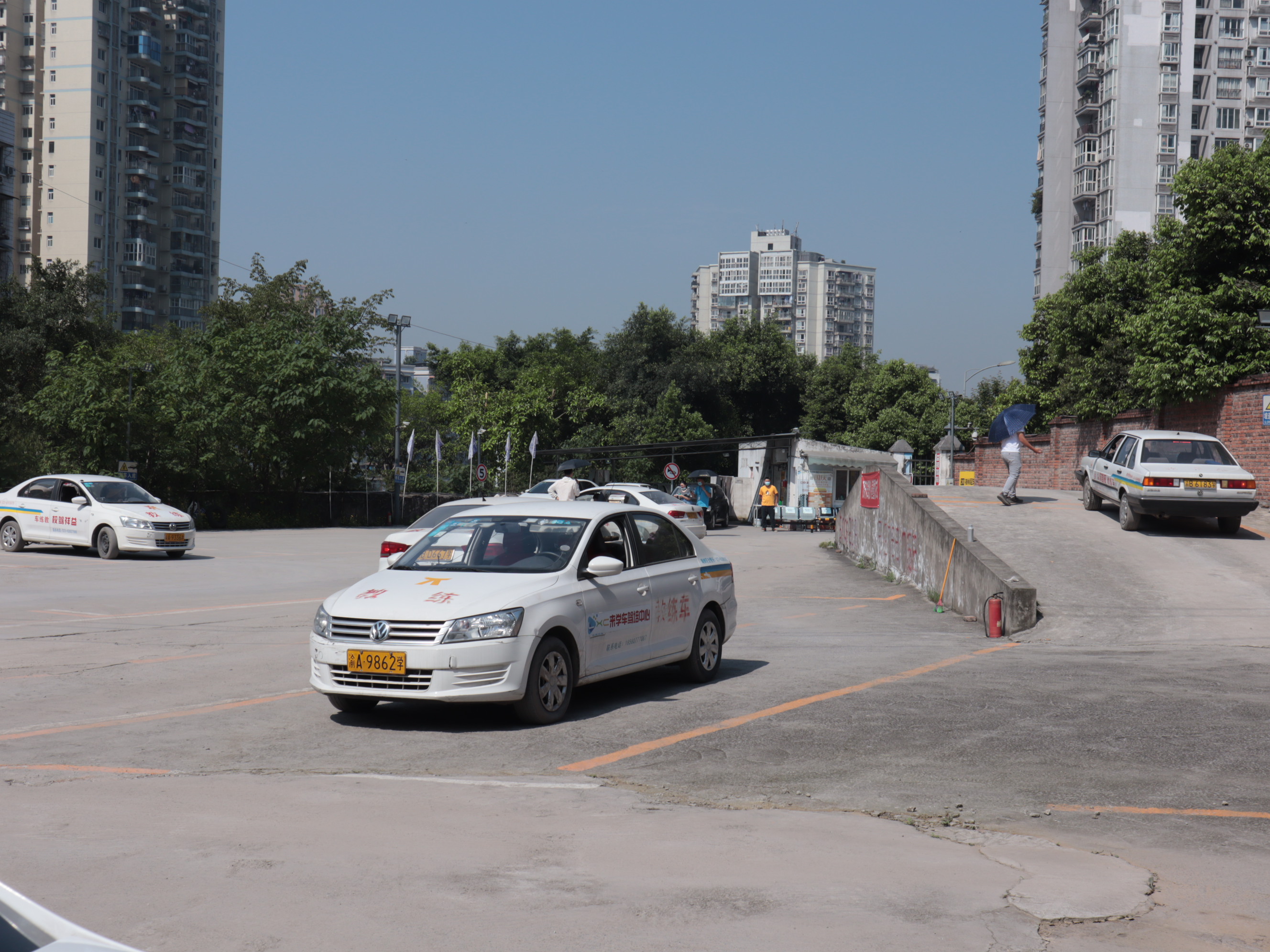 重庆驾校介绍重庆科目二考试技巧和时间限制