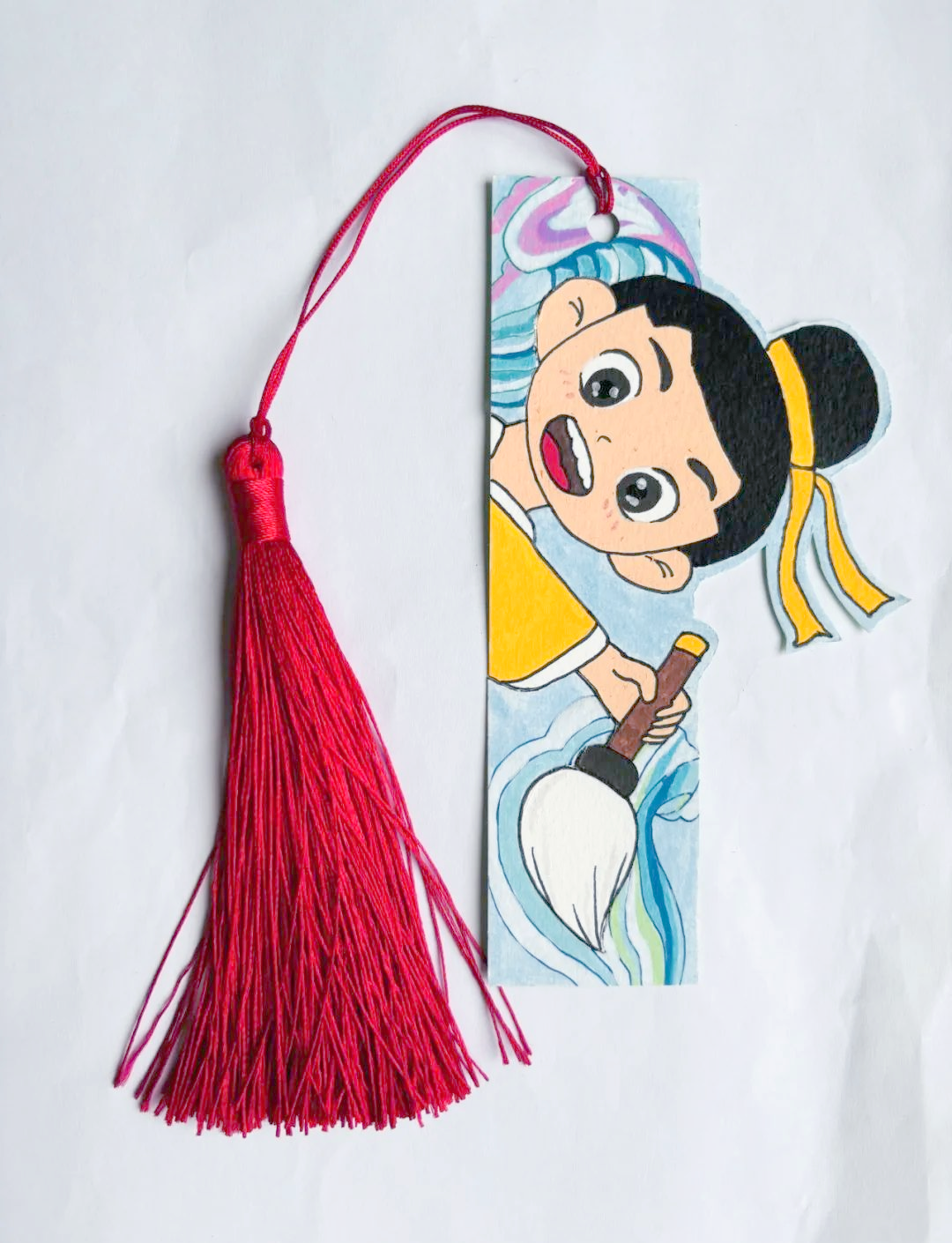 制作个性化书签一张张别具一格的书签,在同学们手中诞生,它们以独特的