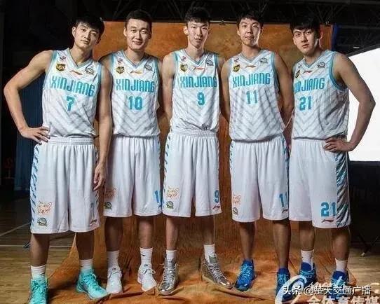 篮球|又一强援登陆!2米16前cba中锋侯兴宇加盟武汉当代