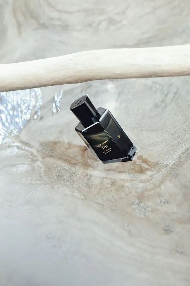 美妆观察人人都想分一杯羹的高端香水市场谁是下一个赢家