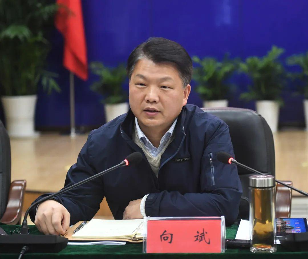 向斌调研安全生产疫情防控等工作