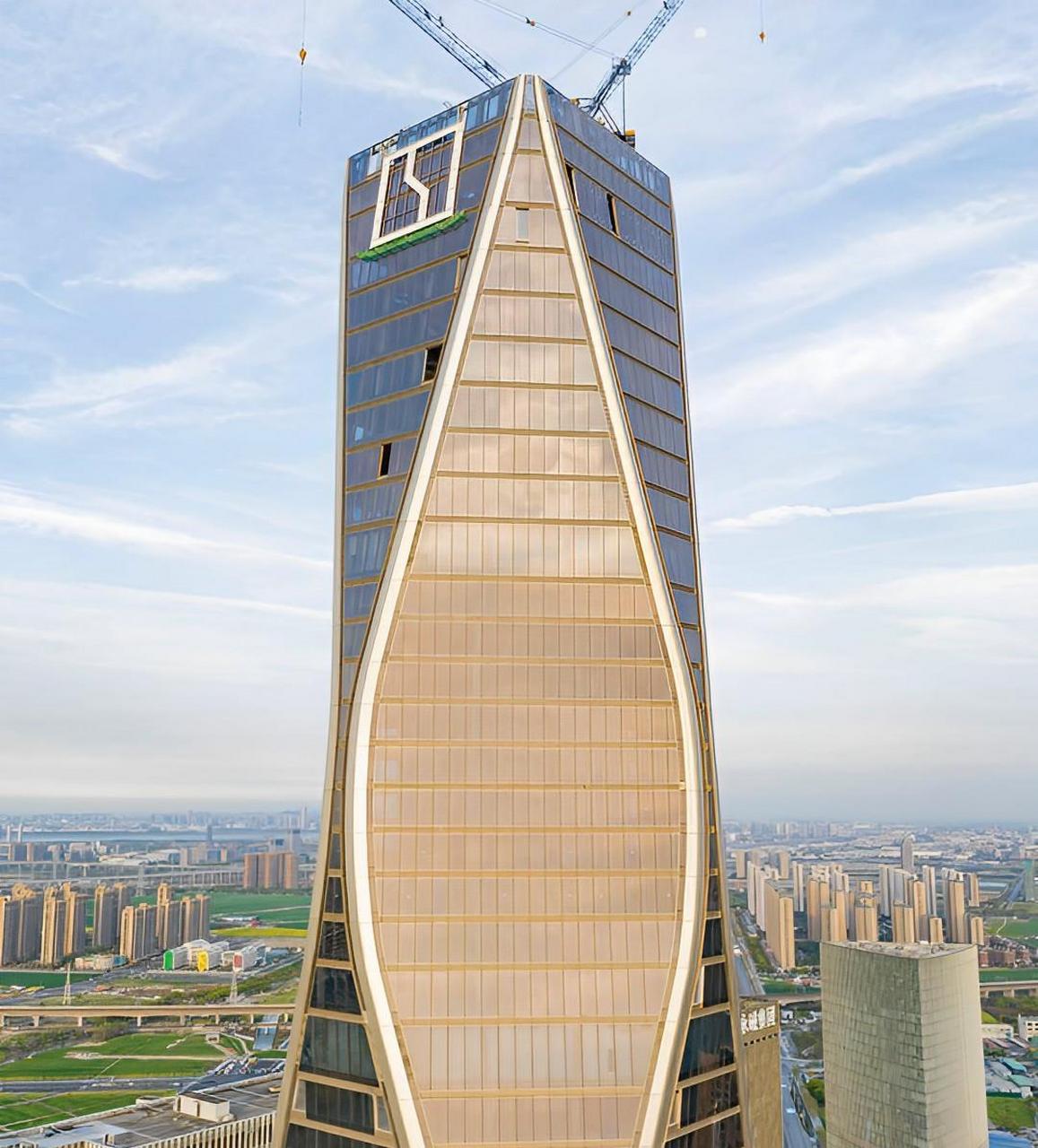 杭州新地标"望朝中心"竣工在即.