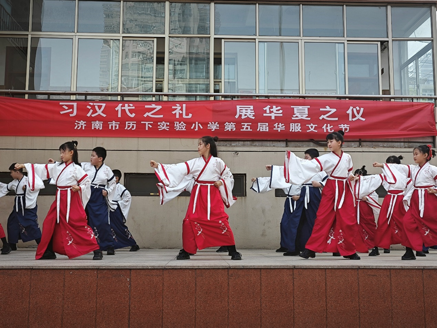 济南历下实验小学图片