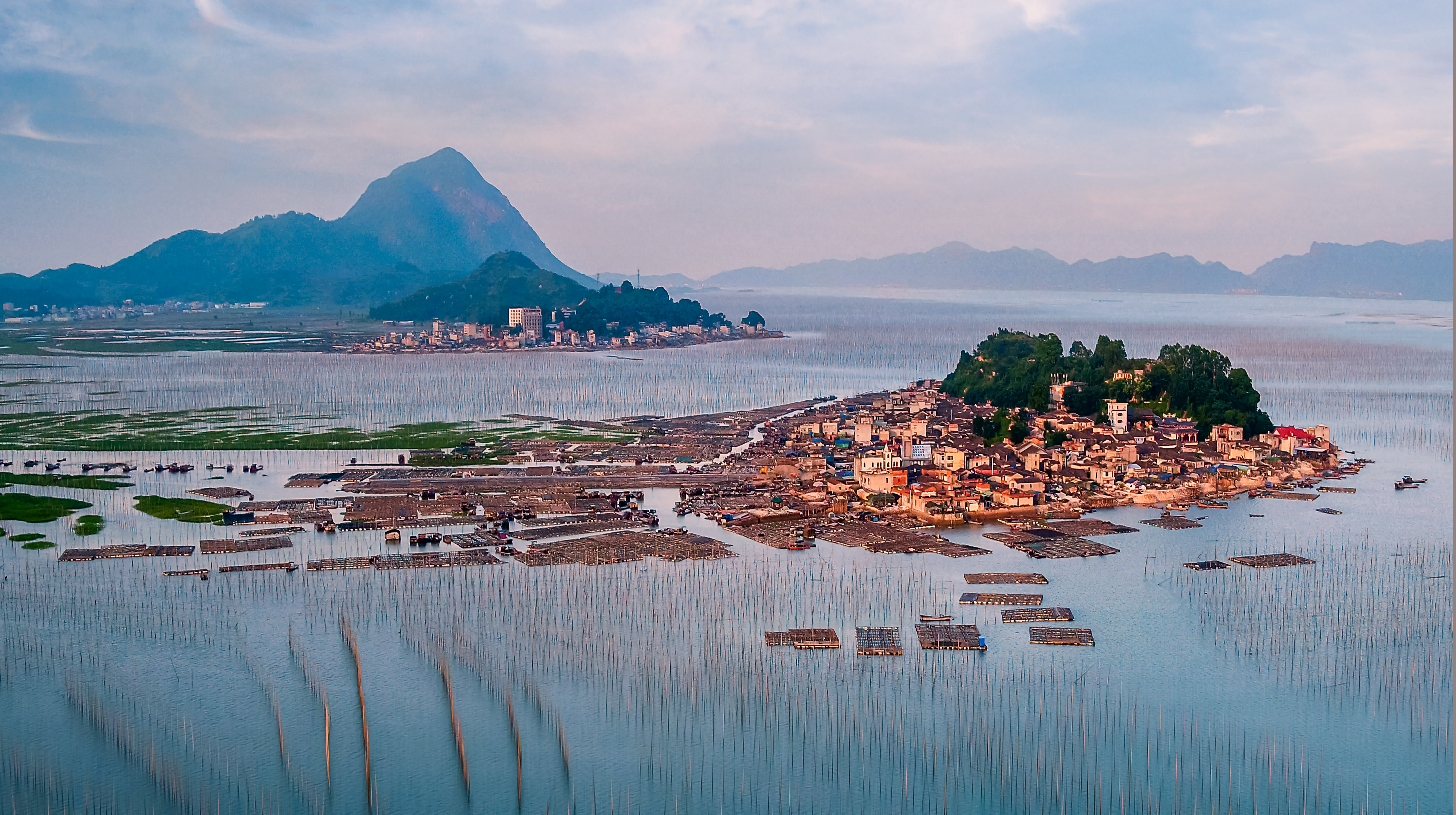 霞浦县竹江村:盛况空前的民间信仰"妈祖走水"