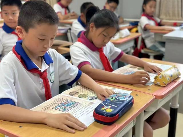 石景山区爱乐实验小学 出发!去体验"盘中餐"的粒粒皆辛苦