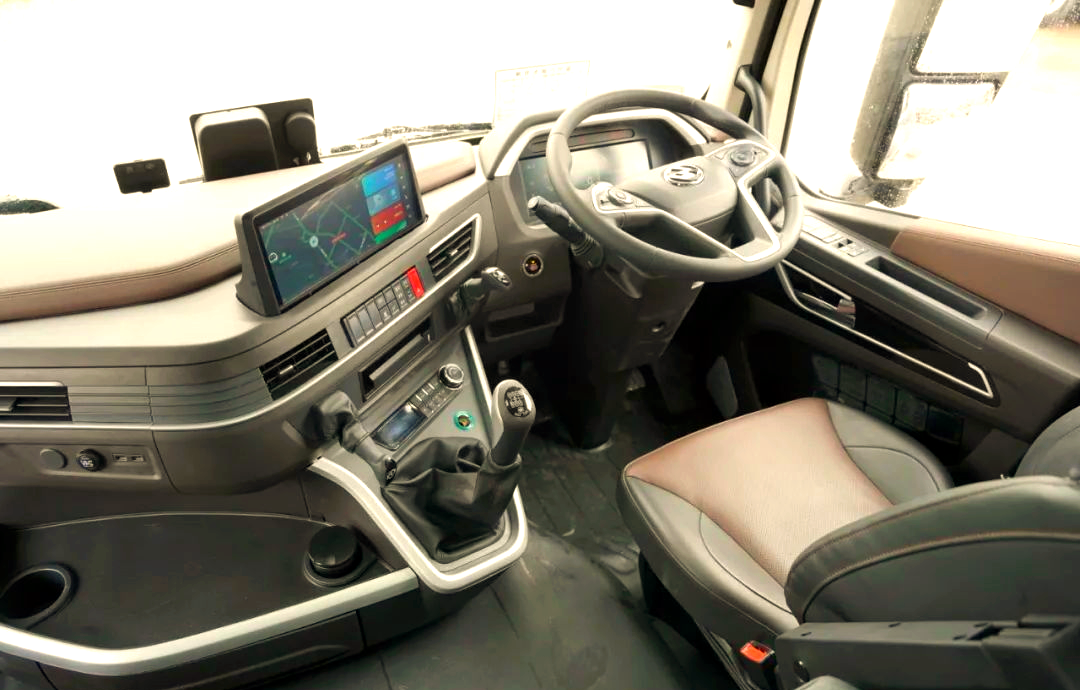 全新上汽红岩杰狮h6智能重卡亮相,亮点和创新抢先看