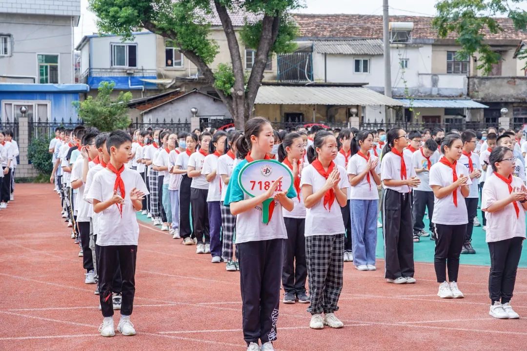 东至二中初中部举行2022年秋季初一新生开学典礼