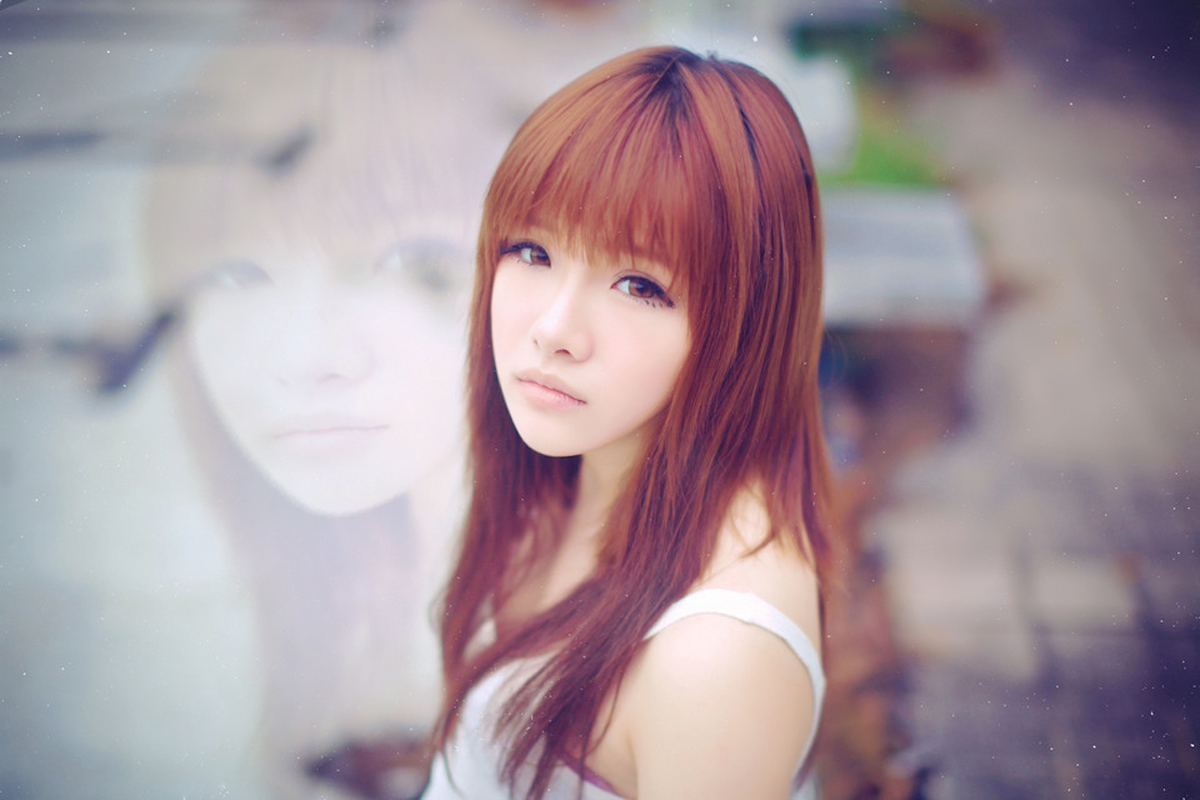 在景区,与一位美丽女人的邂逅,在山顶被她黏上表白