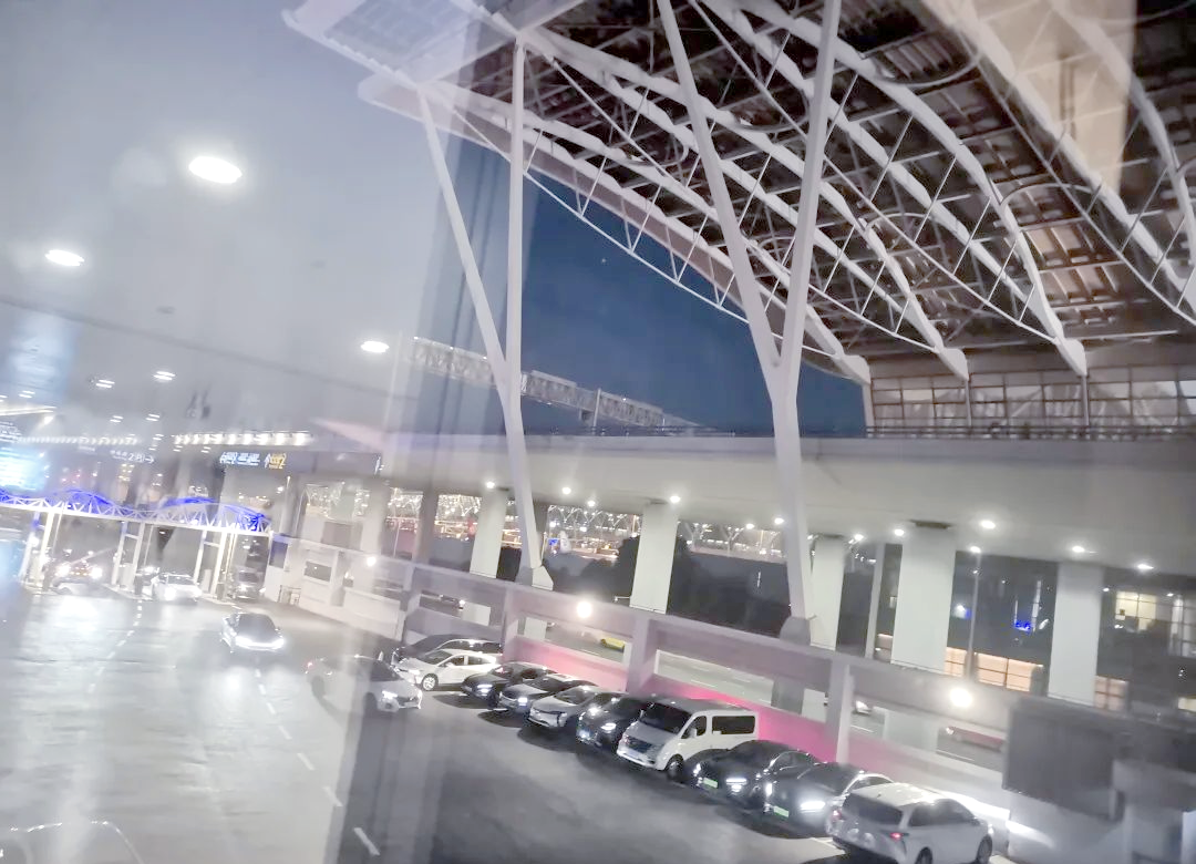 上海浦东机场天气在线