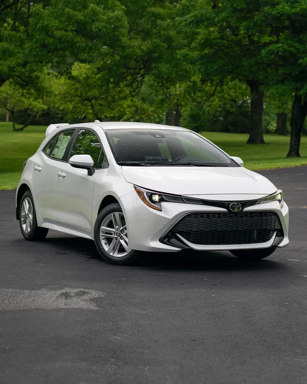 颜值值得相信,全新丰田卡罗拉两厢版实车,对标大众高尔夫