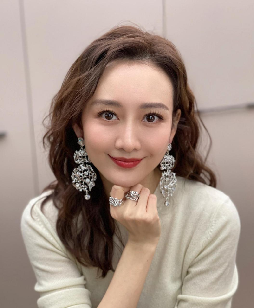 【王鸥】41岁了?一点也不像啊,太年轻了.