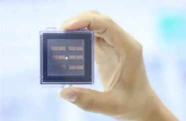 我国超宽带光子芯片研制成功：可用于6G通讯 有望延展至星载通信