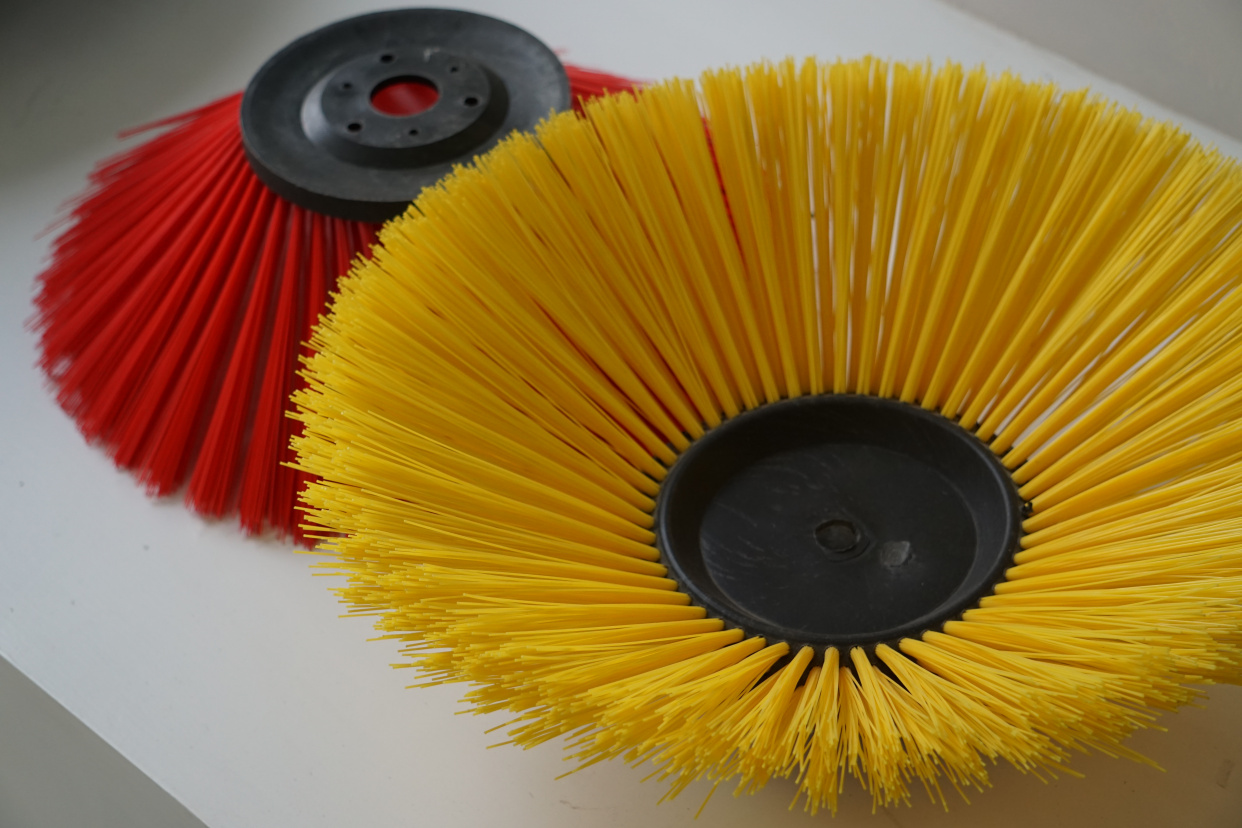 中联清扫车扫路刷海德扫地车边刷主刷龙马扫地车扫把扫路车扫刷