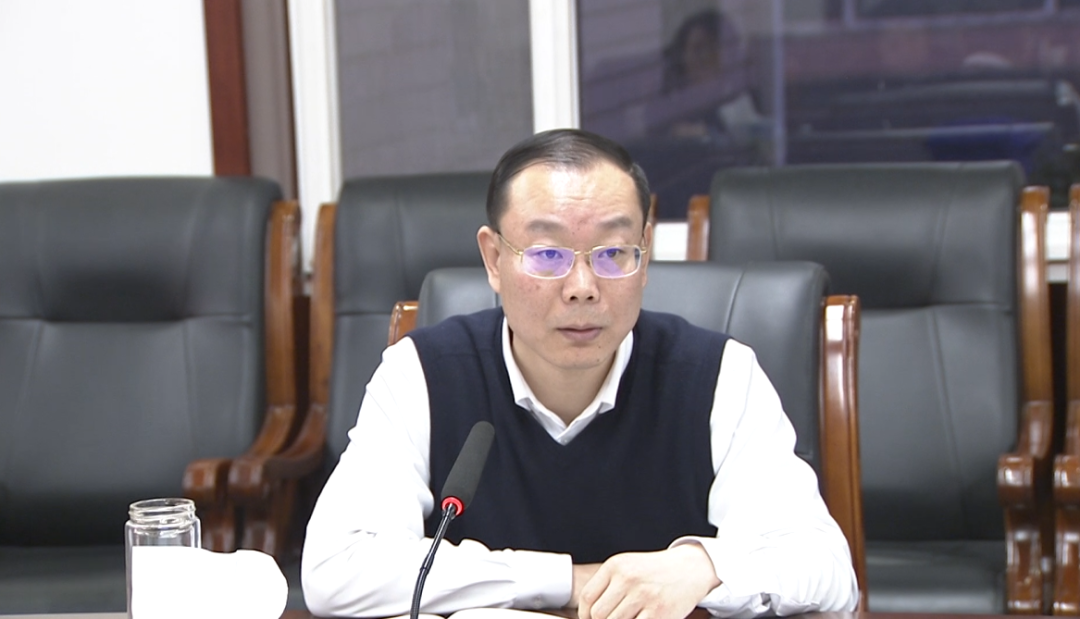 马立军主持召开市四大班子主要领导联席会议