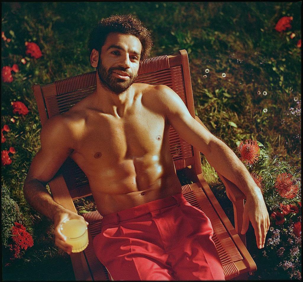 这腹肌爱了!萨拉赫社媒晒出好身材