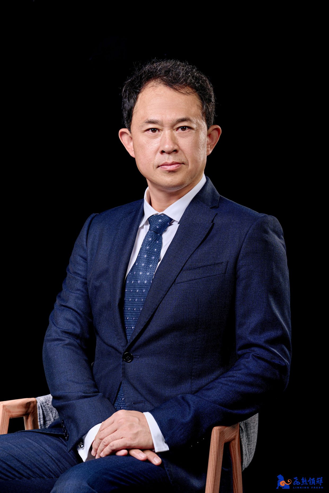 聚焦峰会 共话发展——飞熊领鲜董事长李祥先生接受青岛广电采访