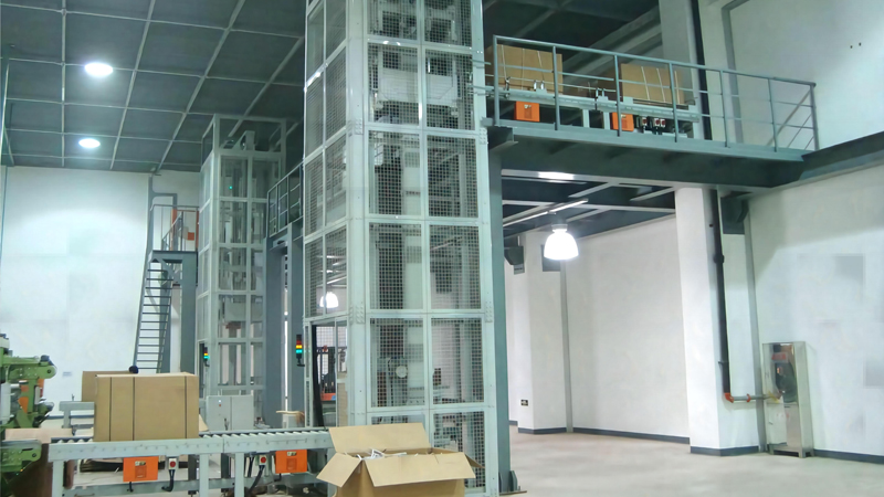 垂直往复式输送机(vrc)与升降机的区别是什么?