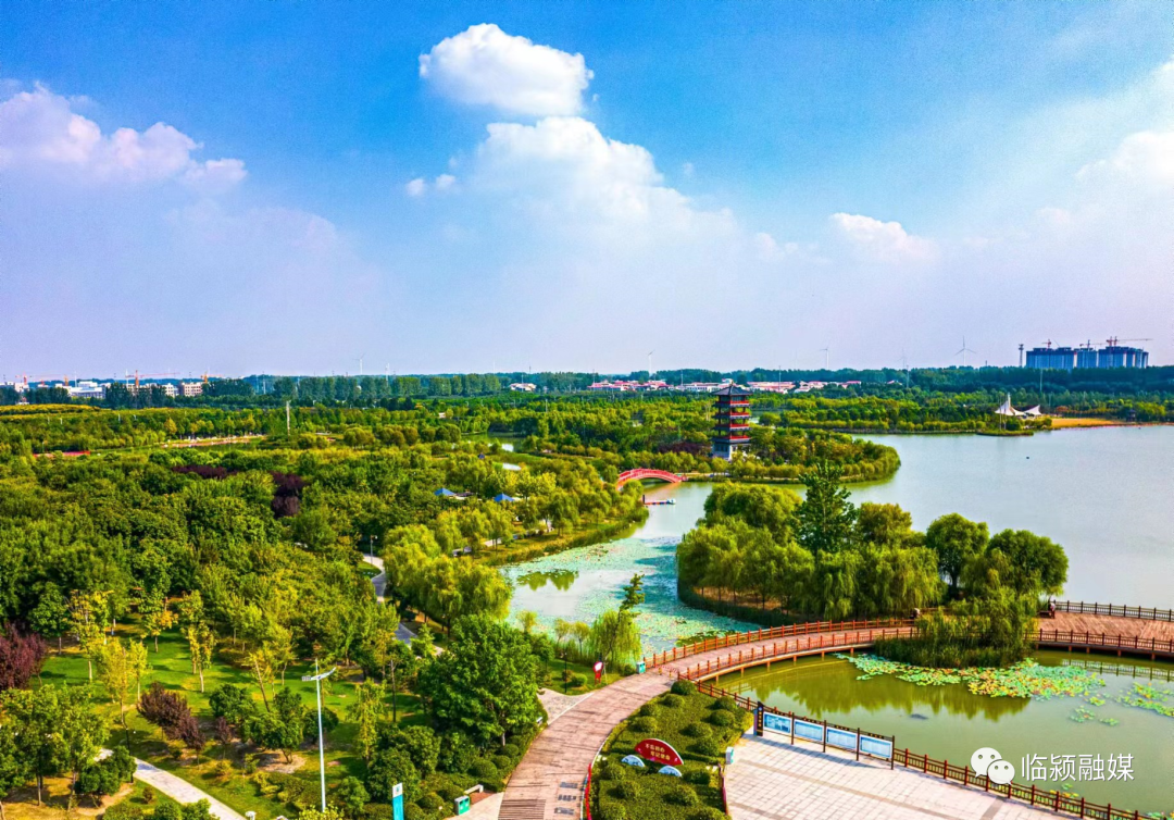 颍川巨变非凡十年看临颍三