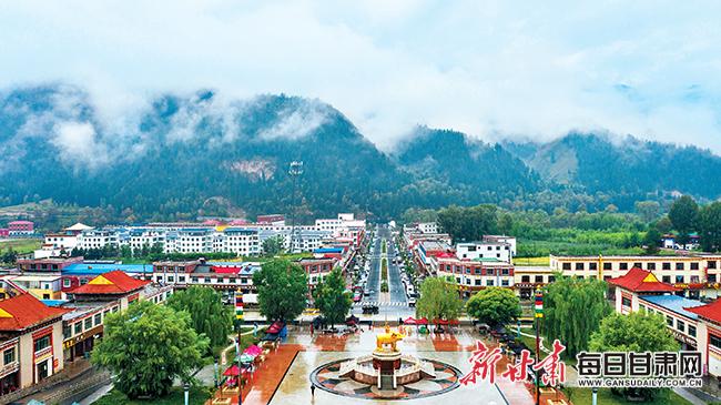 「图片新闻」一场秋雨过后,天祝县天堂镇天堂村宛如一幅特色田园画卷