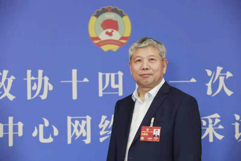 范国强委员:涉农大学生从事农业工作,应给予较高工资和补贴