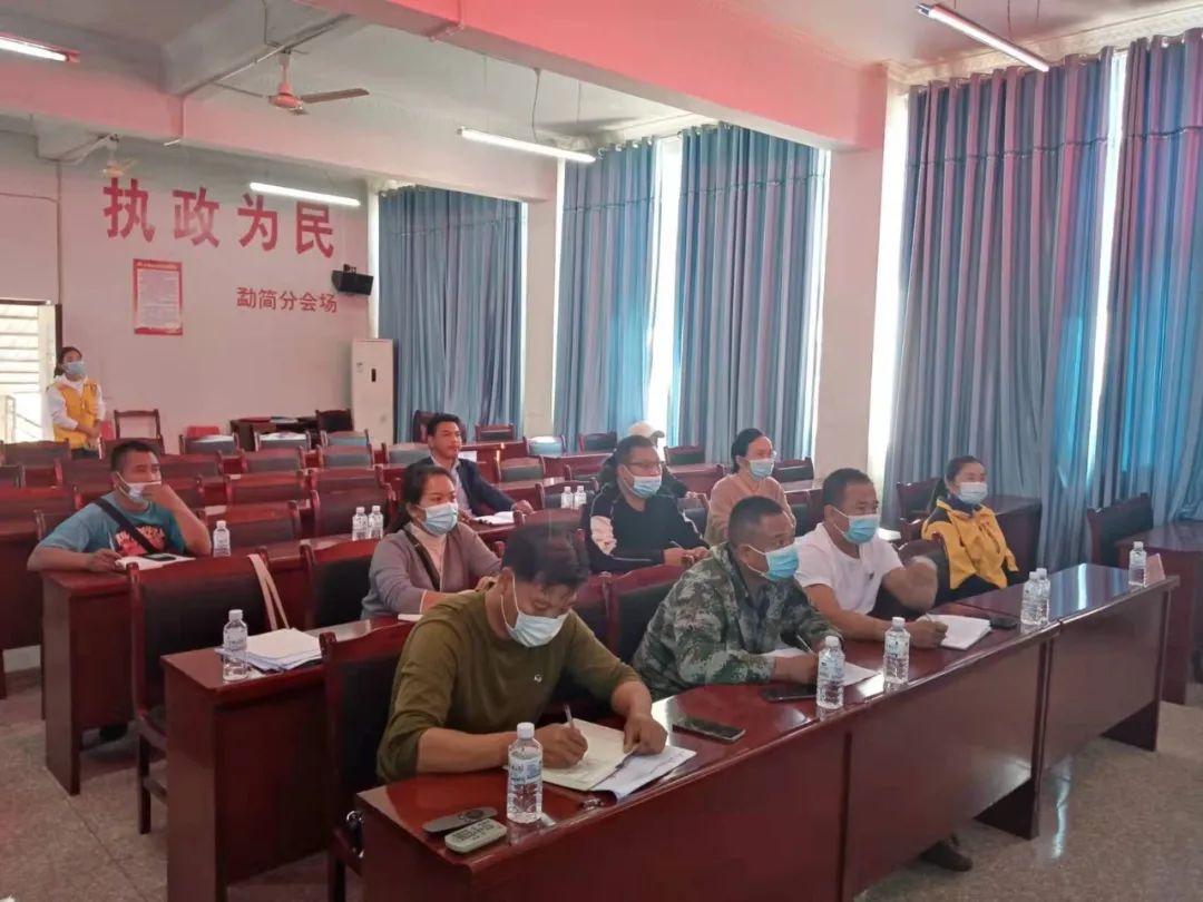 耿马益家青少年事务社会服务中心到勐简乡开展志愿服务能力提升培训