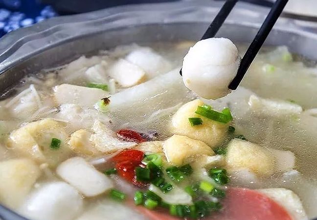 养生食谱推荐:三色鱼丸汤