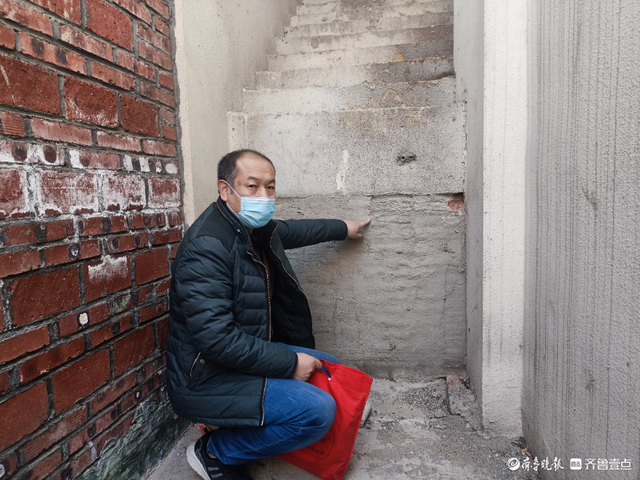 壹点帮办|烟台山语城小区这堵有争议的墙,谁来管?