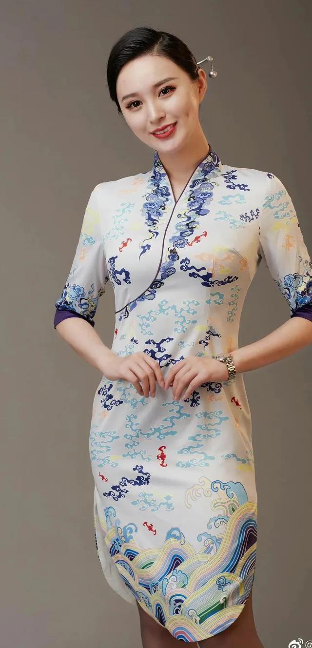 在天空飞翔的海南姑娘